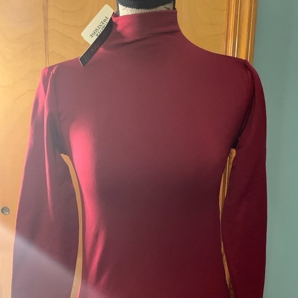 Forever 21 Tops - Forever 21 Turtleneck long sleeve